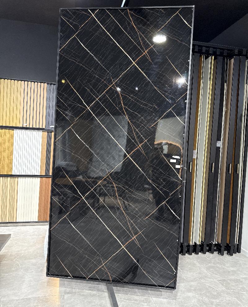 شايش U09 اسود اكسات