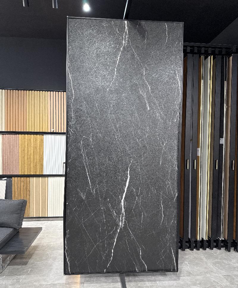 شايش מחוספס اسود